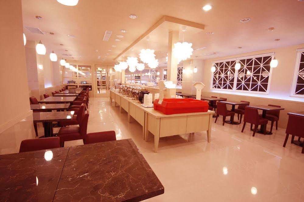 Royal Group Hotel Xiong Zhong Branch Kaohsiung Bagian luar foto